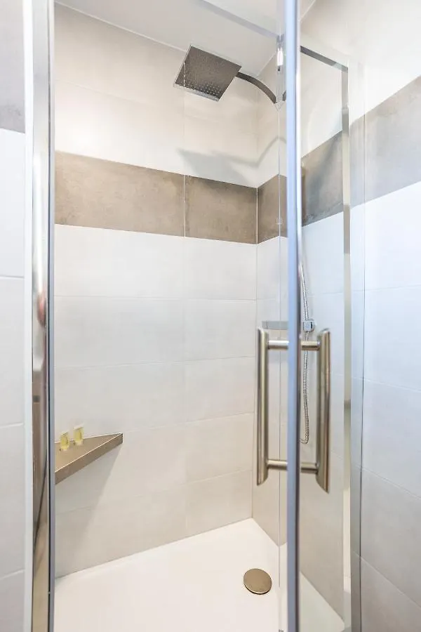 Appartement Marineland Sea View Antibes Aparthotel